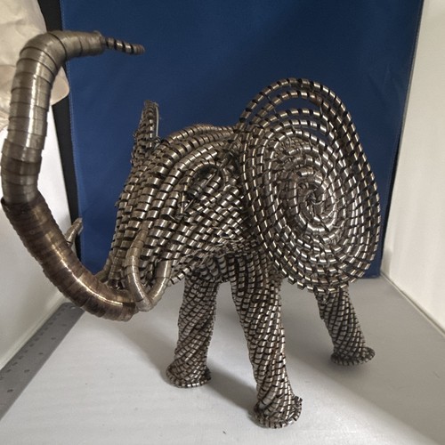 Handcrafted elephant metal - handcrafted,